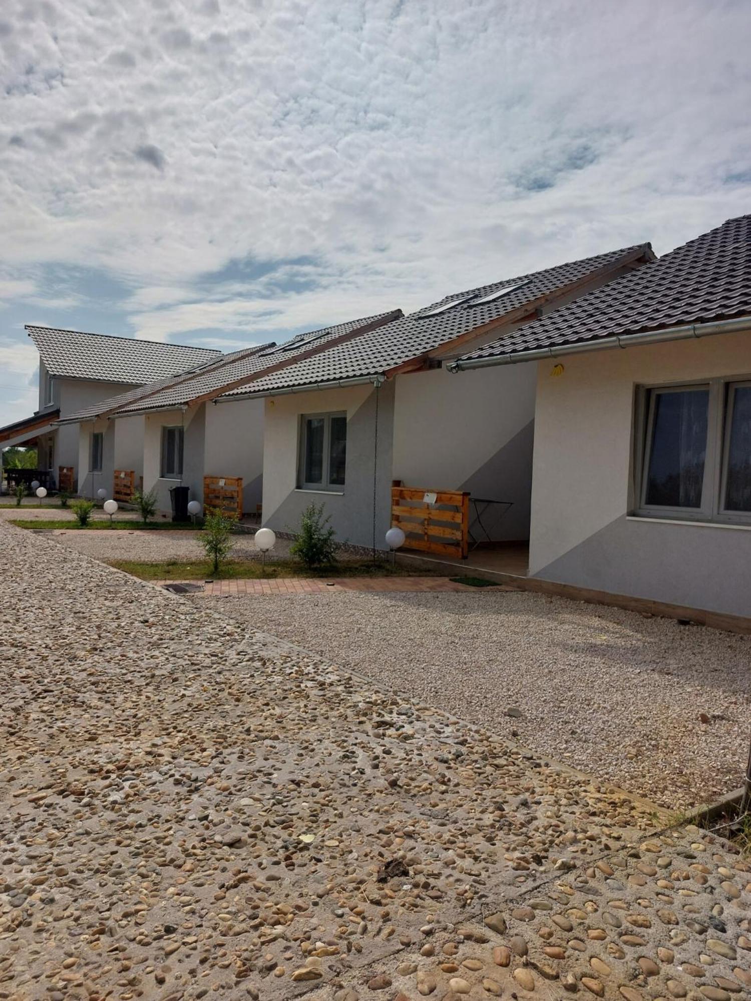 Cserke Holdfeny Apartman Cserkeszőlő Dış mekan fotoğraf