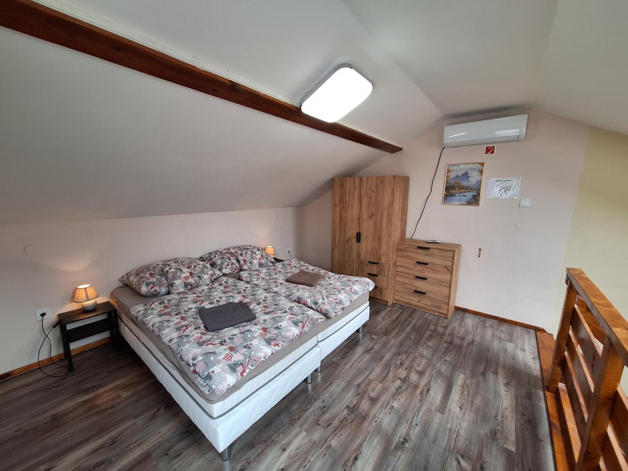 Cserke Holdfeny Apartman Cserkeszőlő Dış mekan fotoğraf