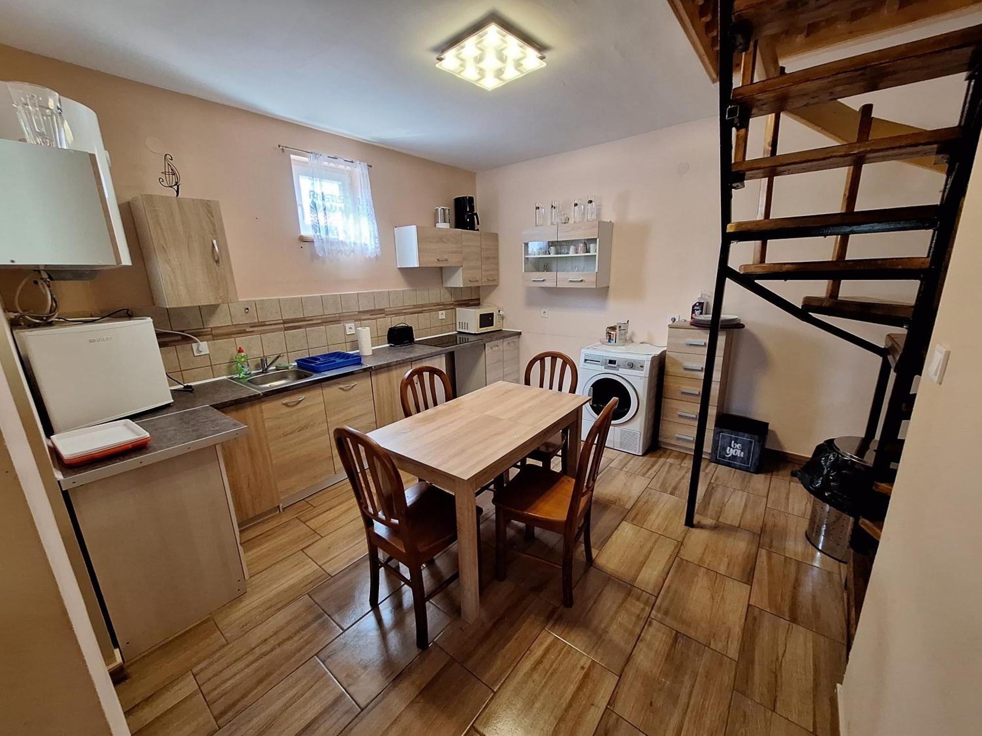 Cserke Holdfeny Apartman Cserkeszőlő Dış mekan fotoğraf